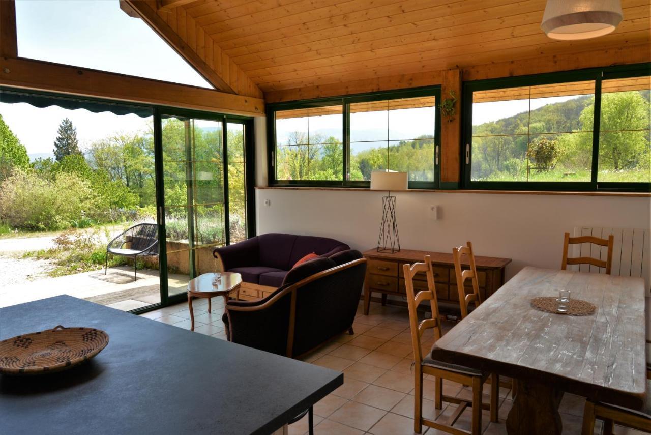 Le Mas De Planaise Saint-Jean-d'Avelanne 外观 照片